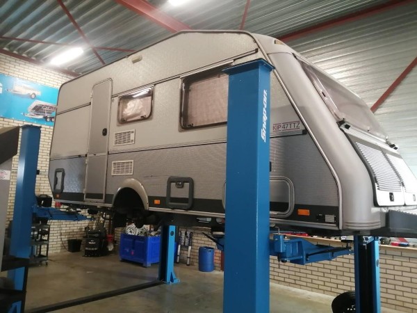 Caravan Reparatie